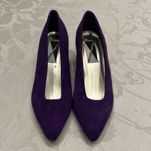Vintage Mootsie Tootsie Purple Suede Heels NWOT